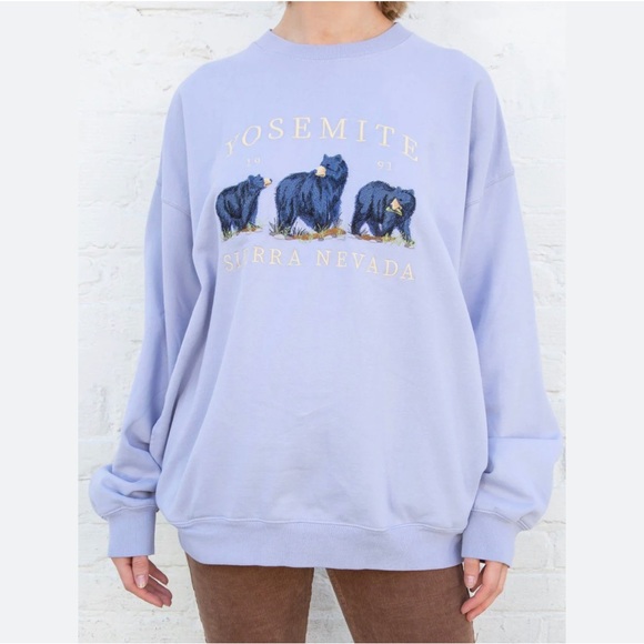 Erica Sierra Nevada Sweatshirt- Brandy Melville - Picture 1 of 4